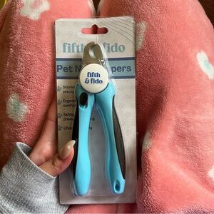 NWT Fifth & Fido Dog Nail Clippers